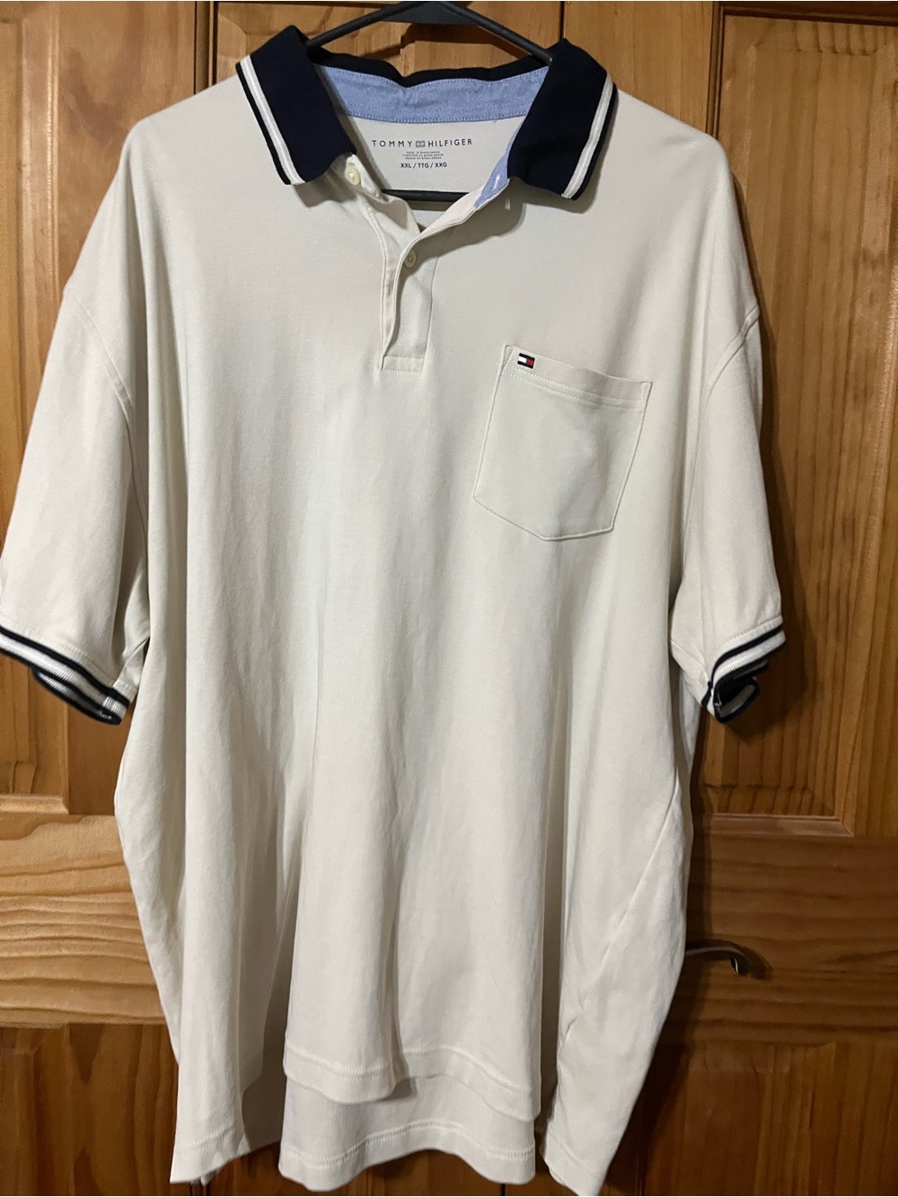 Tommy Hilfiger Men's Cream Polo with Navy Contrast Collar